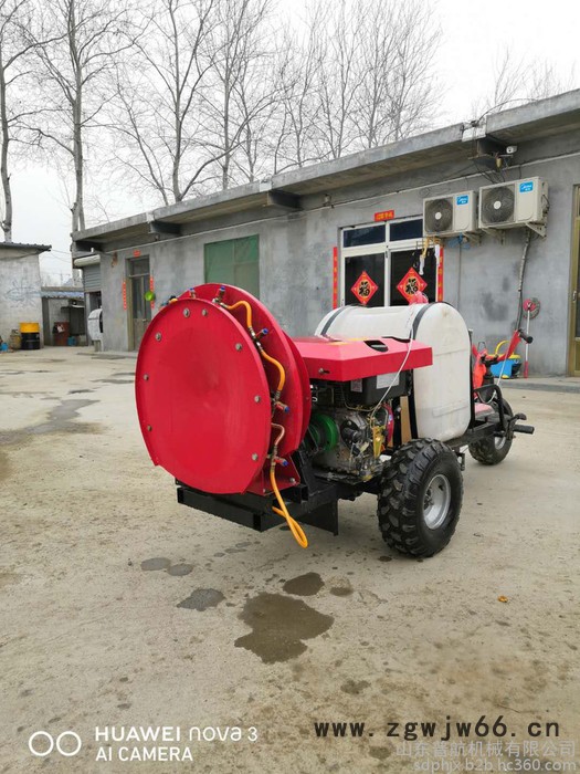 普航高壓遠射程打藥機 汽油高壓噴槍洗車機圖片 四沖程噴霧器廠家