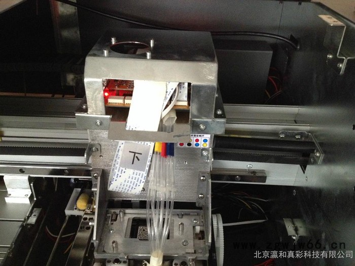 重慶，四川1.8米寫真機，愛普生微壓電噴頭戶內外寫真噴繪機